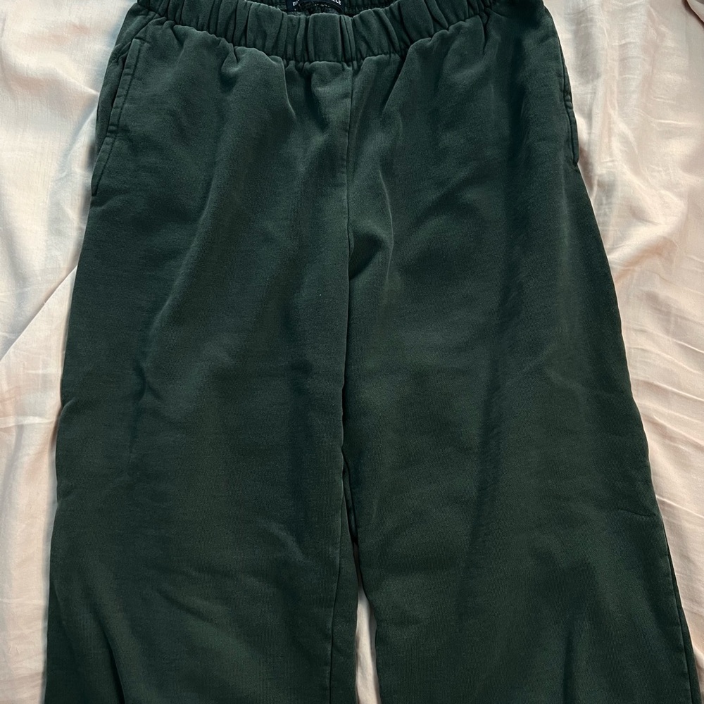 Brandy Melville Dark Green Cuffed Sweatpants